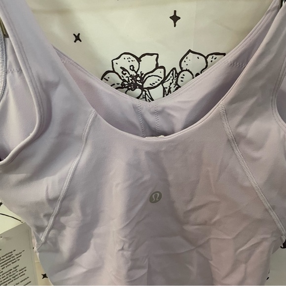 ✴️ NWT LULULEMON ORIGINAL ALIGN TANK LAVENDER DEW SIZE 6 WITH PADS | FIRM PRICE - Picture 6 of 7